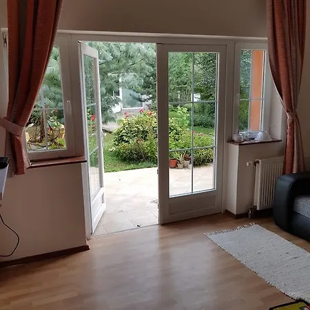 Biserka Apartman アパート